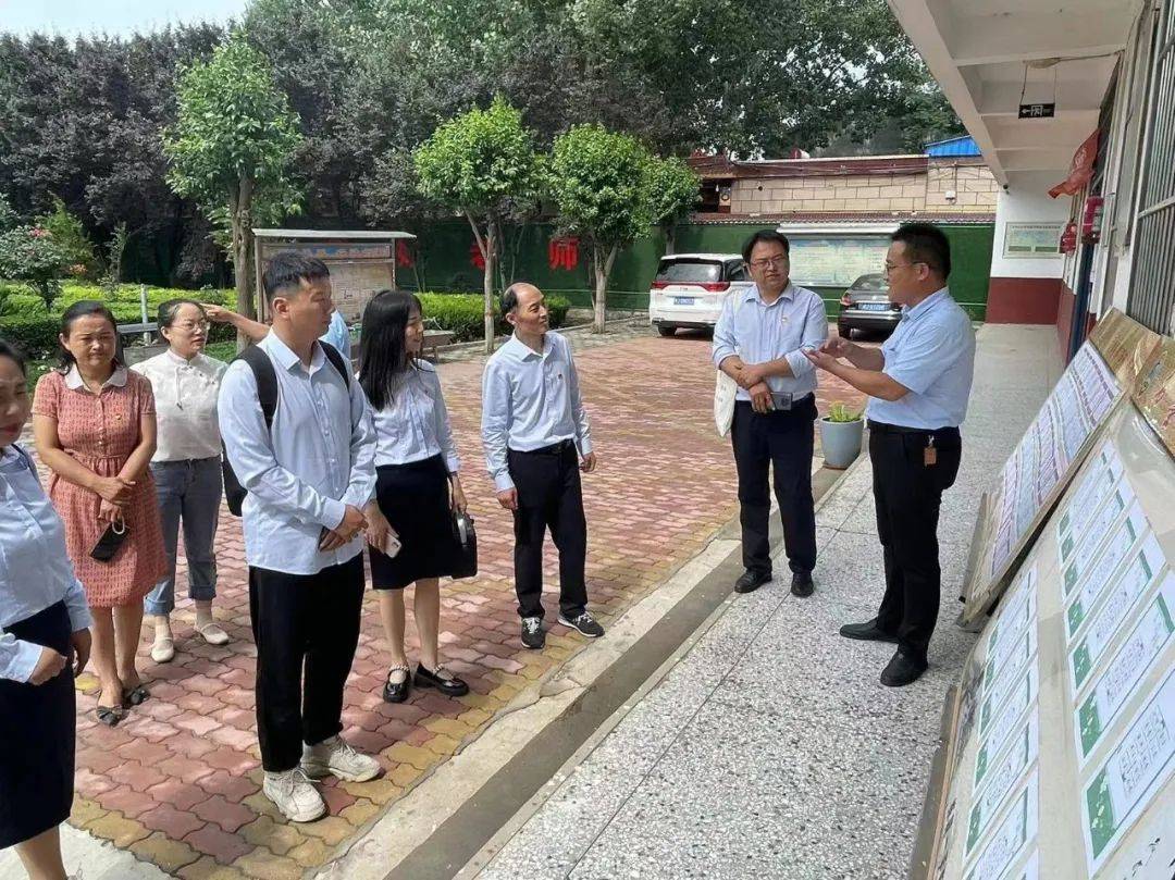 濮阳市昆吾小学赴南乐县张果屯镇丁庄中心小学开展少年宫建设联谊交流