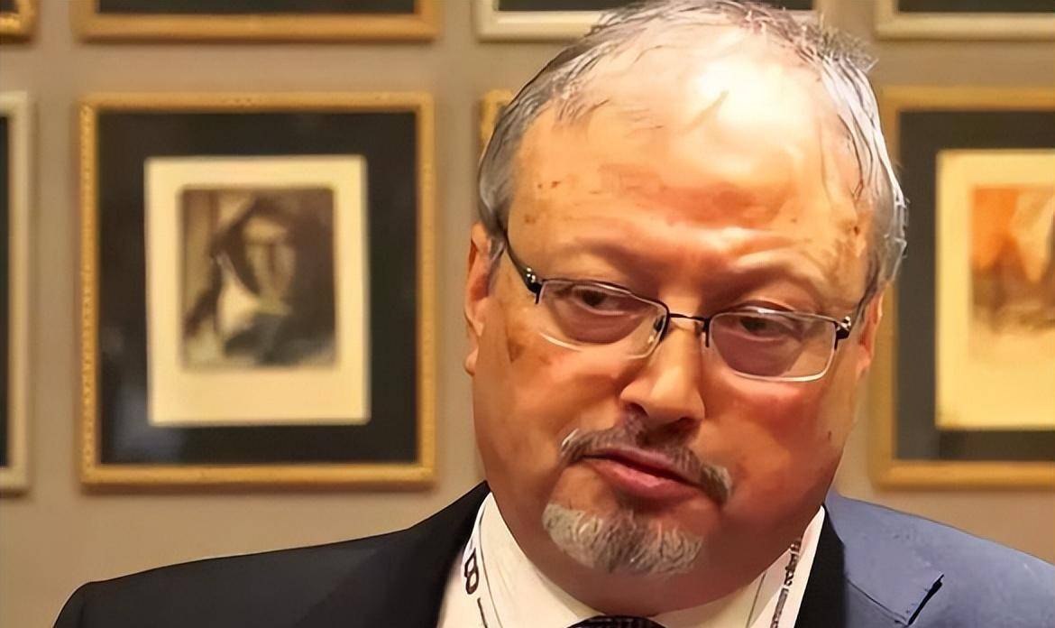 (小萨勒曼)在小萨勒曼清洗异己的时候,卡舒吉不仅没有收手,反而对小萨