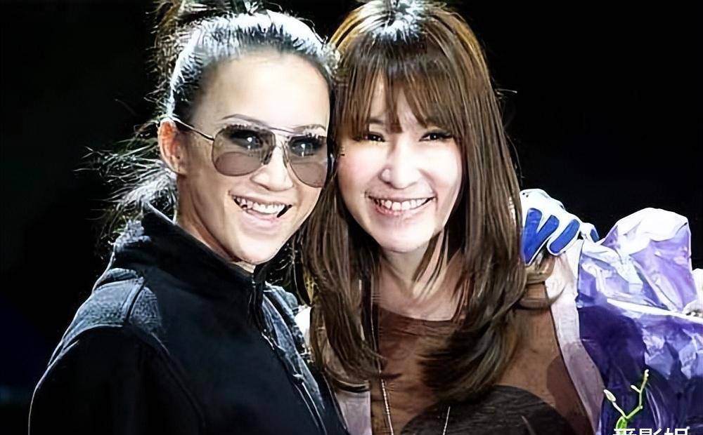 48岁李玟因抑郁症轻生去世,萧亚轩闻讯失声痛哭:我舍不得她!