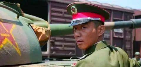 士兵突击：伍六一右腿受伤致残，有无可能留队？发展前途怎样？