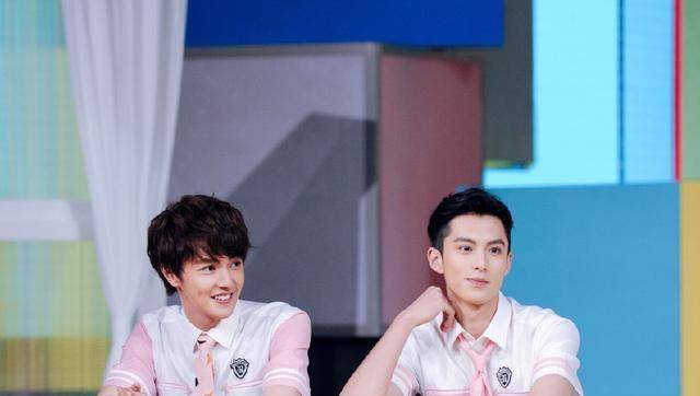 朱正廷,新f4王鹤棣,官鸿等人被质疑,粉丝们硬气反击!