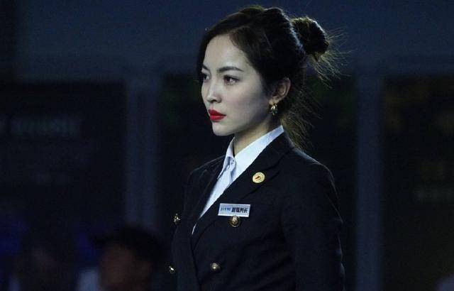 身材傲人亨得利赞其为大场面而生_钟瑶_赛事