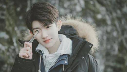 王源否认考伯克利走后门,不靠关系靠自己_孩子_易烊_质疑