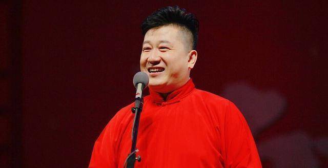 张鹤伦晒出化妆照,一直在各地奔波,整个人看上去瘦了很多_什么_观众们