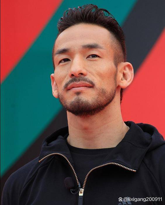 日本5位亚洲足球先生:一人两获殊荣,一人56岁还在俱乐部踢球_联赛