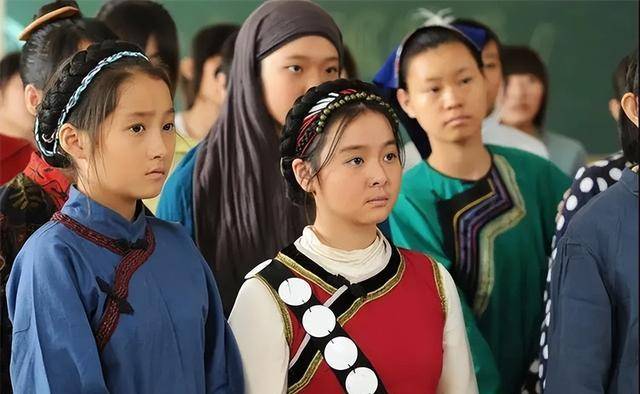 杨丽晓,在《少年包青天3》中饰演小狸,如今逆袭美得不可方物_观众
