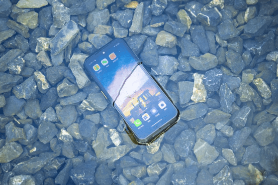 防爆手机测评|126分贝声响，随时可视化调度，AORO遨游A25很惊艳