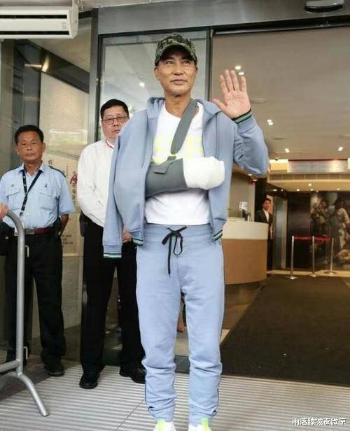 杨迪否认包场少林寺告诉我们:明星排场太大,不是你炫耀的资本_活动_老