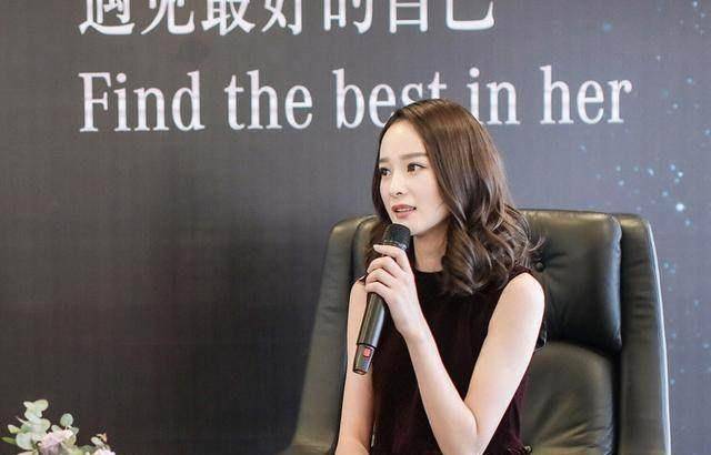 此人竟敢公开怼杨幂究竟是怎么回事?_替身_卓亨瑜_截图