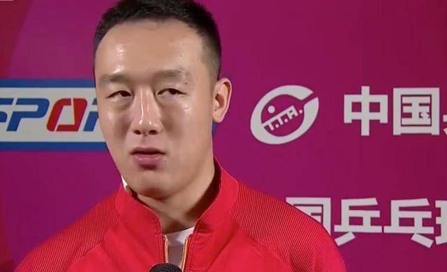 大黑马弃赛,低头都疼樊振东获铜牌_徐晨皓_比赛_脖子