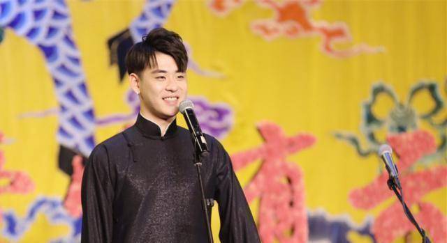 德云社总教习是他义父,说相声是副业_岳云鹏_梁鹤坤_史爱东