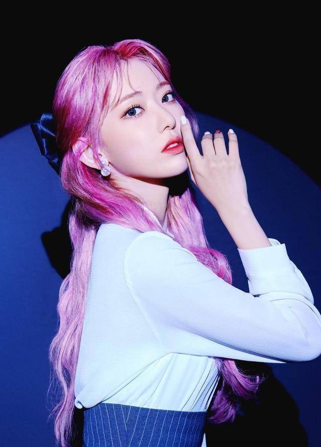 韩流六代女团即将出道,jyp,yg和hybe旗下的新人女团为第一批_jennie