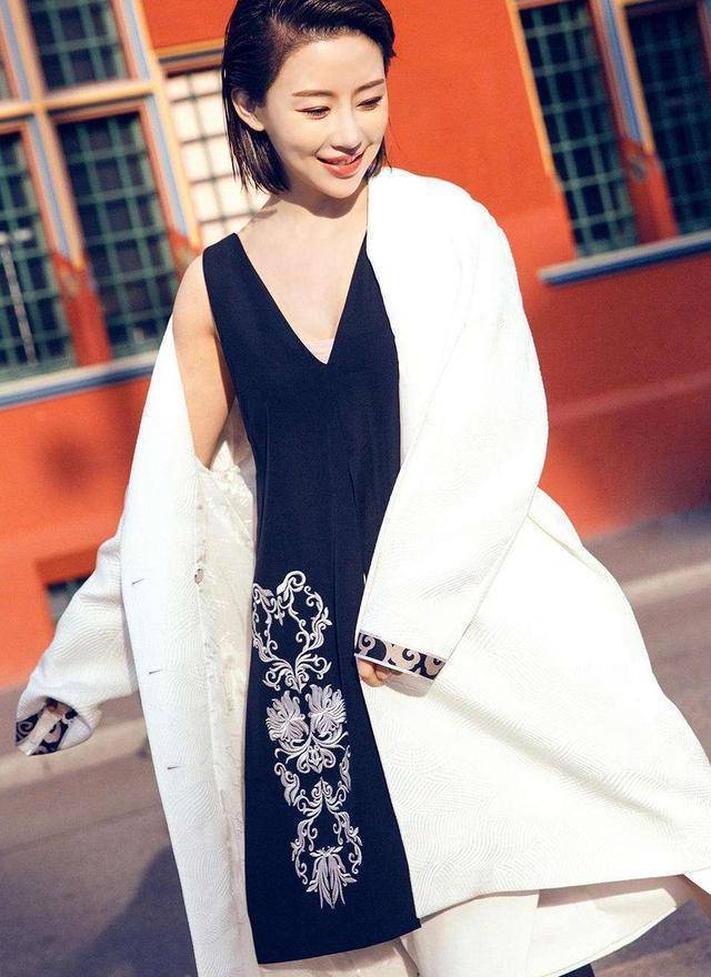 "9球天后"潘晓婷近况:皮肤水美如少女,为何38岁仍无人敢娶?