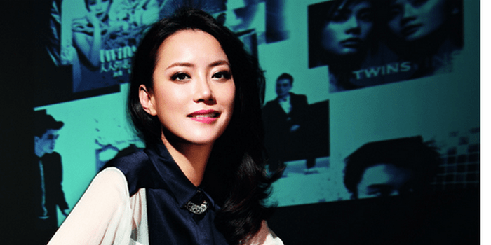 金牌经纪人霍汶希,力捧谢霆锋25年不离不弃,她的爱情让人心疼_工作