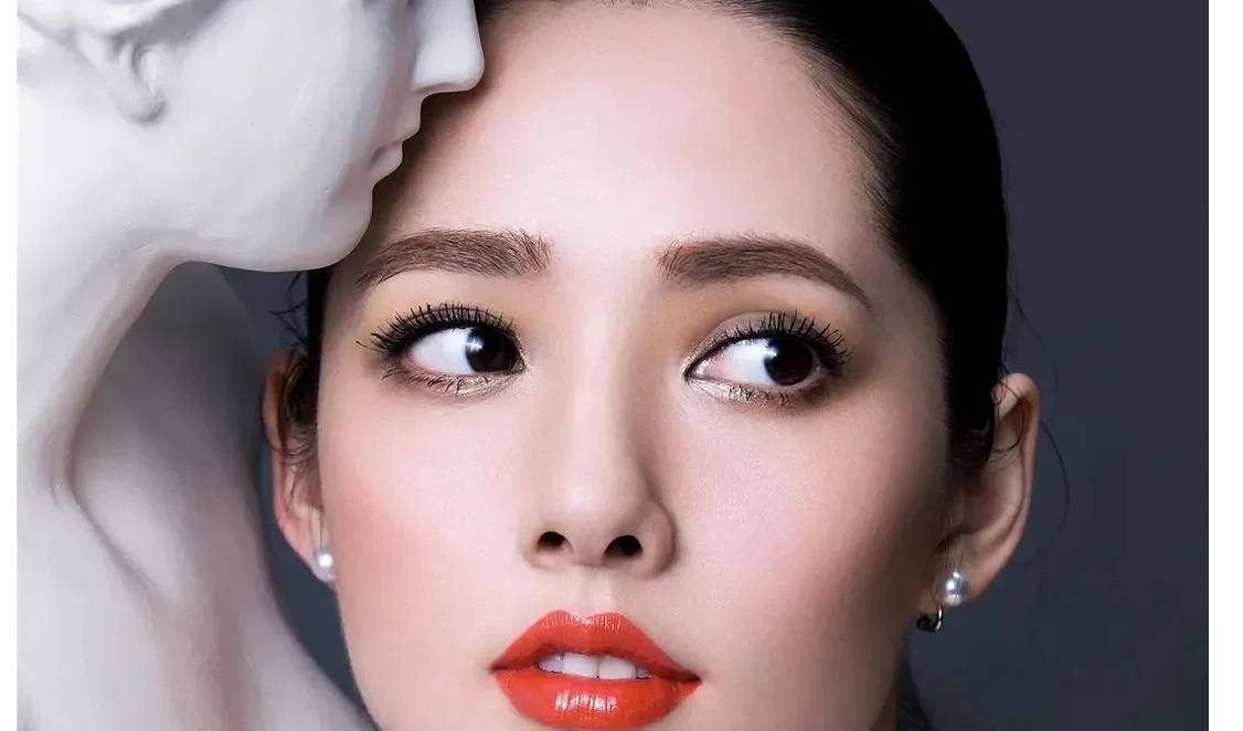 娱乐圈里的18个混血明星, 你觉得谁的混血颜值最高?_混血儿_血统_中国