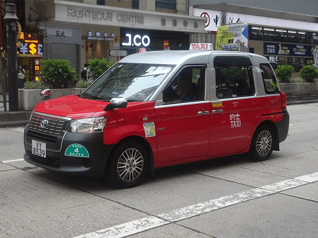 【汽车人◆葳漪专栏】说到香港的出租车,我们可以借鉴什么_搜狐汽车
