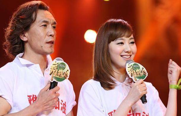 王冠与倪萍朱迅等罕见合照!