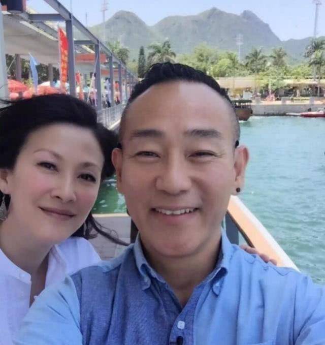 她是tvb高知女神,嫁大10岁租客终离婚,为二婚破产老公重新复出_陈慧珊