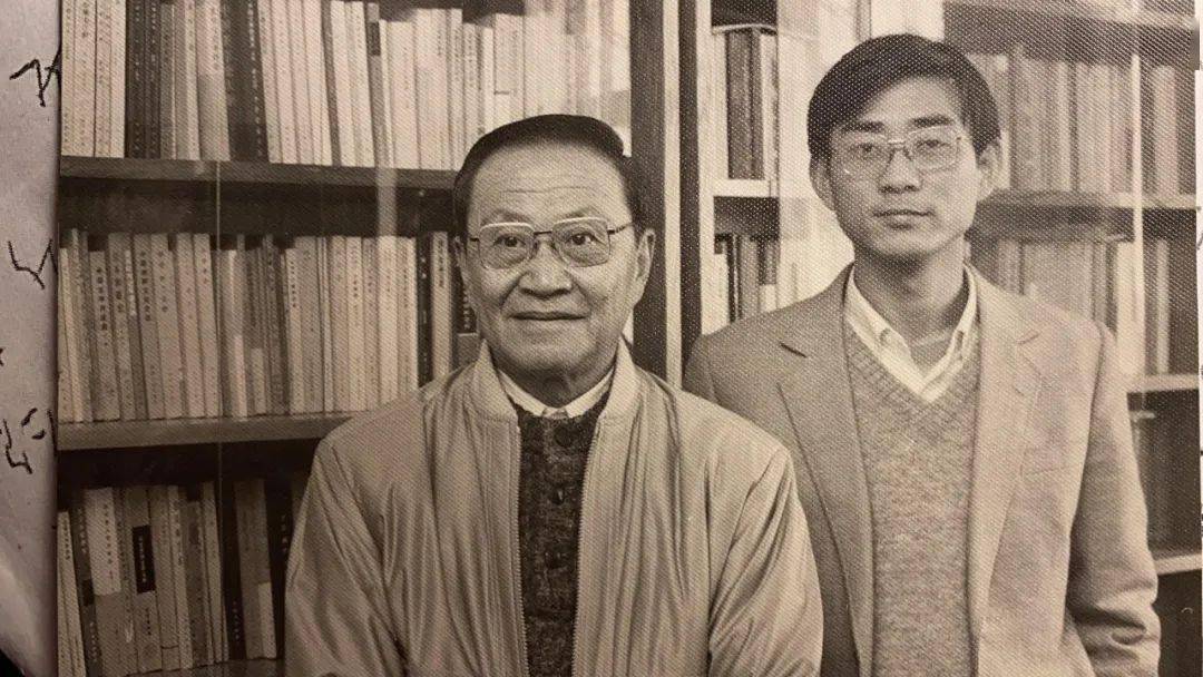 王元化张可:结婚58年,他疯了22年,她瘫了27年,两人生死不渝_清华园