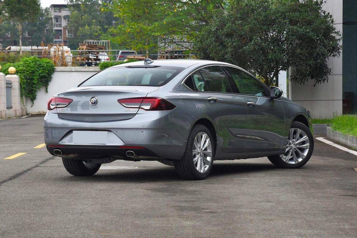 别克君威连降5.5万,车长超4米9全系9at,比雅阁还香_搜狐汽车_搜狐网