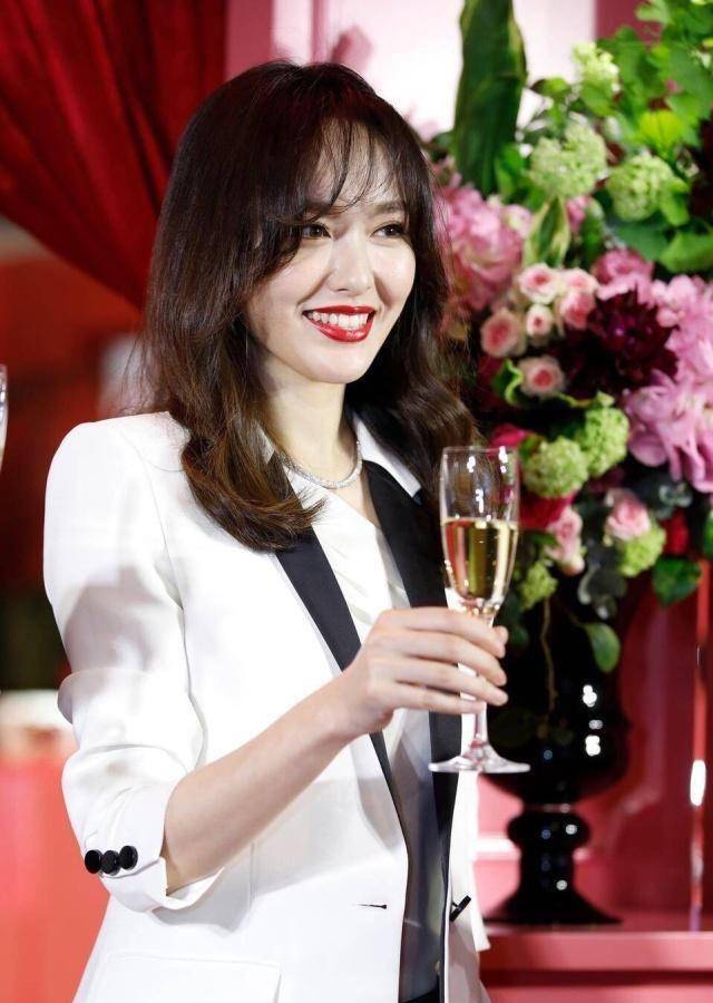 罗晋_显得_照片