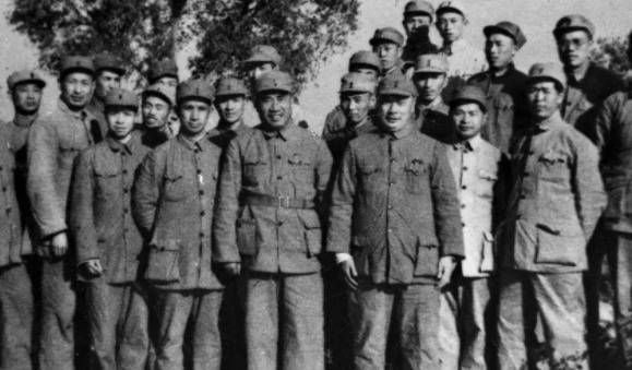 淮海战役期间，中野七大纵队司令统帅大军，各队分别有多少人