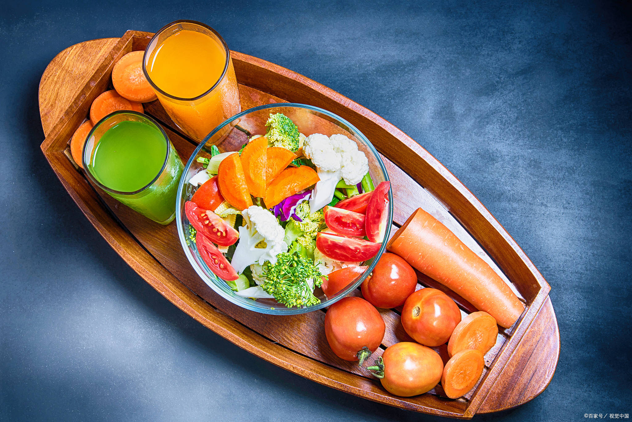 夏天怎样减肥呢?_运动量_饮食_睡眠