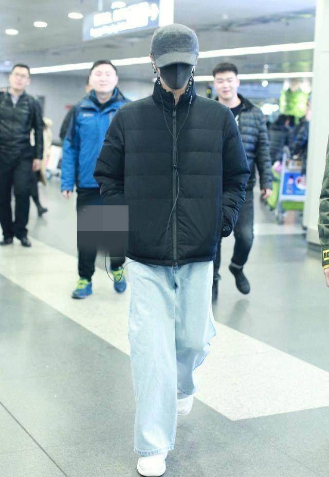 张若昀和井柏然有个共同的小癖好,很酷吧?_机场_口袋_双手