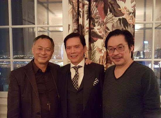 90年代混混白小航,追着向华强,扬言见一次打一次,结果如何?