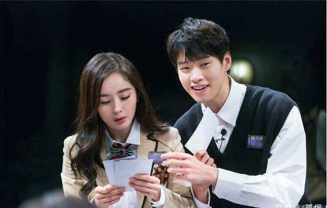 预言屡成真,早就暗示两人关系_节目_薛之谦_一个人