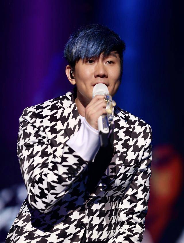 最后一个可牛了,酒窝竟然可以藏豆子_林俊杰_妻子_张艺兴