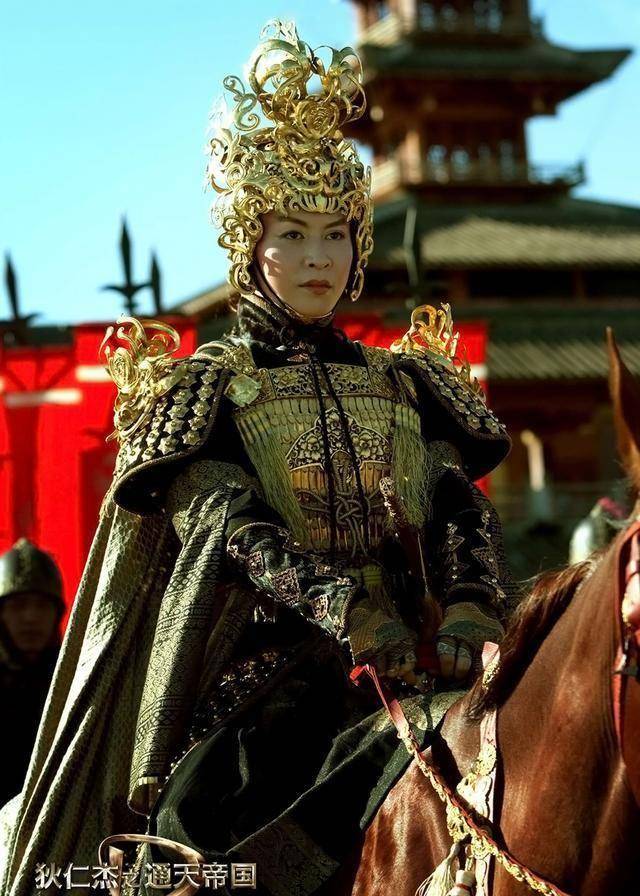 《狄仁杰之通天帝国》刘嘉玲出演最霸气武则天,终获金像奖影后_造型