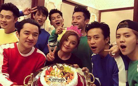 《奔跑吧》第五季前四期嘉宾名单曝光,大理录制鹿晗化身西域王子_迪丽