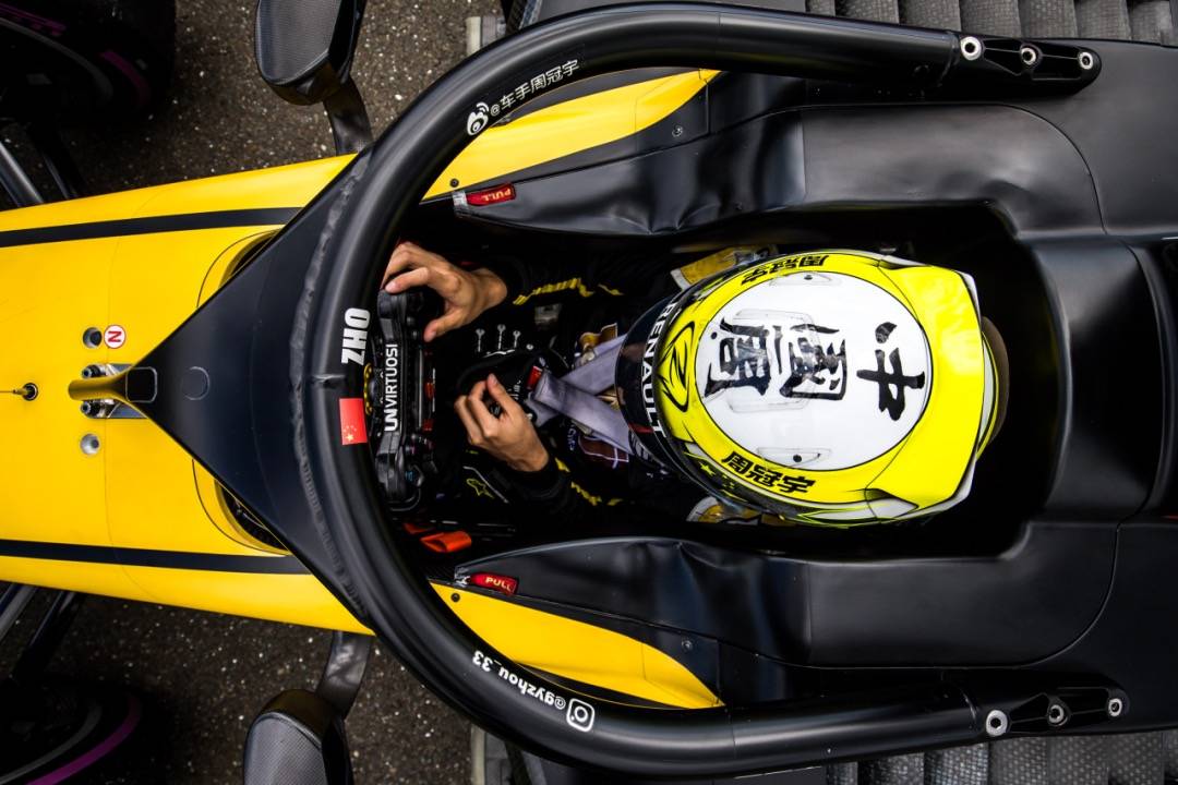 回顾中国f1第一人周冠宇的赛车逐梦之旅_英国_年度_威斯特伯恩