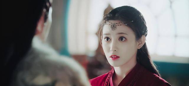 《东宫》是由陈星旭,彭小苒,魏千翔主演的古装言情剧.