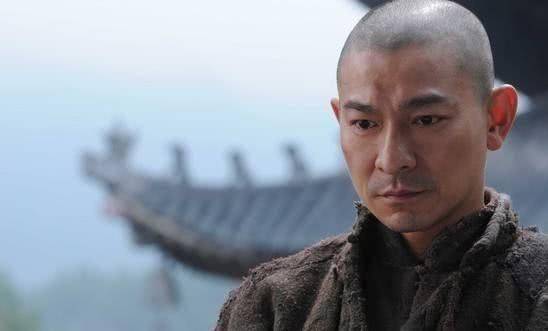 "光头"是考验明星颜值的标杆,刘德华,谢霆锋帅气,她辣眼睛_宁静_发型