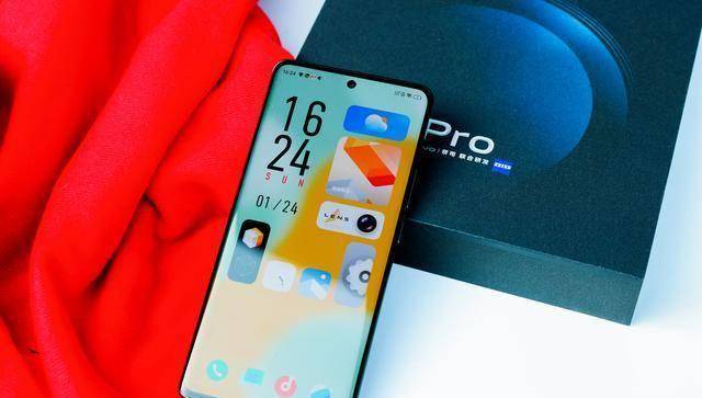 vivox60pro的初次开箱:硬件有实力,软件有艺术_笔者_设计的_系统