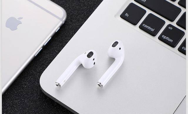 AirPods Pro(エヤーポッズプロ) 純正品 左耳故障有-