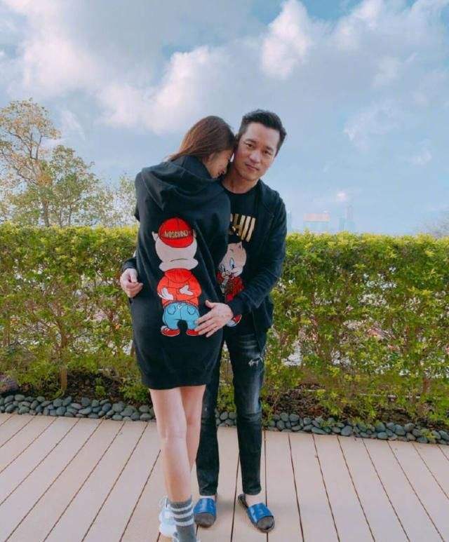 安以轩:42岁她真没阔太命,两任前任被"人"抢,老公给前妻17亿_陈荣炼