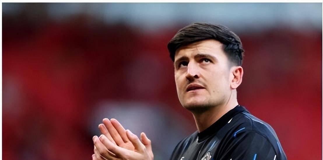 马奎尔自宣卸任队长,社媒催他快走,西汉姆想买但需曼联补1000万_队伍