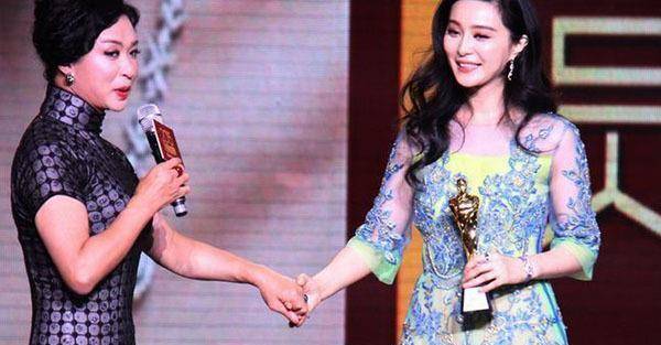 都敢和范爷叫板,金星却不敢撕张馨予,说不定两人惺惺相惜呢_网友_因为