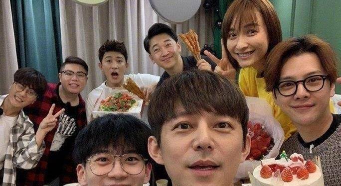 何炅首开工作室账号,翻出13年前的案件,炅爸爸又被强制执行_大本营