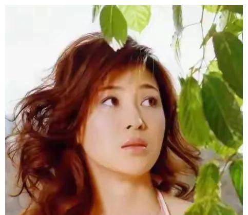 演员童蕾:甩过周一围,32岁嫁富豪,丈夫不听话后她的选择让人泪_观众