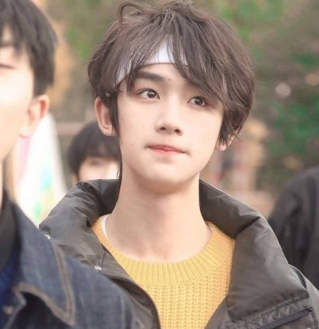 明星大侦探王源那一期_央视明星排行榜王源_王源的明星八卦