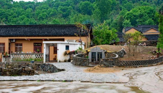 俗语:"门前坟,屋后水",老祖宗的经验之谈,看完别不信_生活_人们_农村