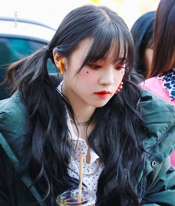 初恋脸女星:宋雨琦可爱,张子枫安静,李兰迪清纯,她最让人心动_长相