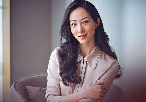 "富气逼人"韩雪:24岁登上福布斯,自家院里能放1100平别墅_时候_方面