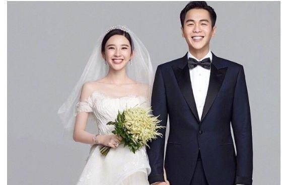 这个提灯都难找的好男人就是著名演员——张若昀.