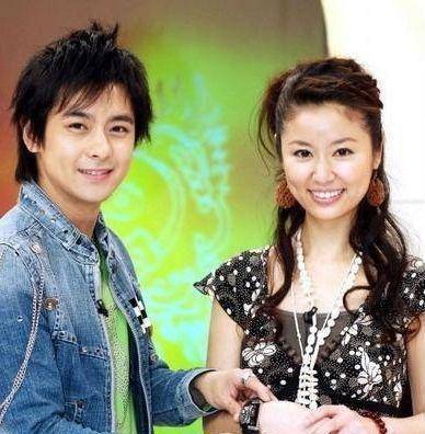 林心如前男友,娶小10岁娇妻生三个儿子,今44岁幸福成这样?