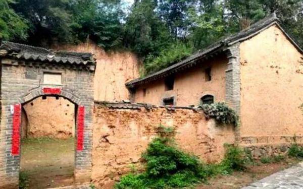 河南“最美少女”死刑犯任雪:一直淡定自如,为何执行前突然开口_哥哥_因为_家庭